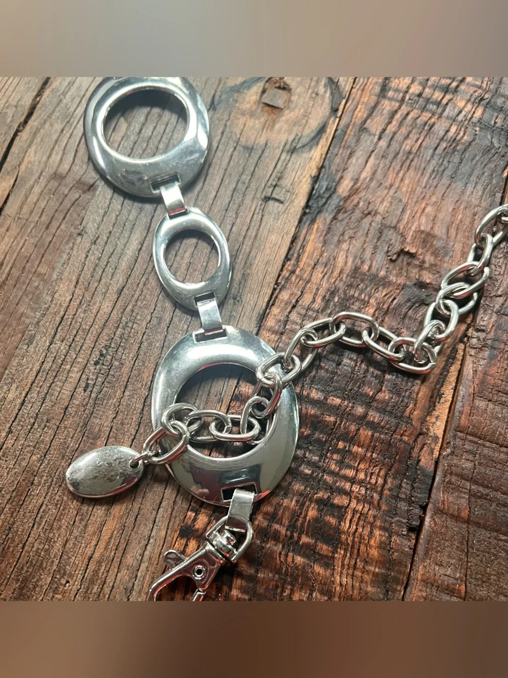 N/A silver tone